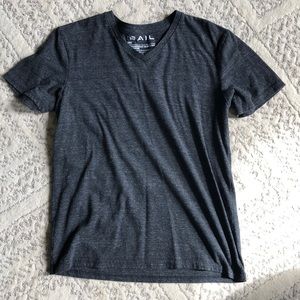 Mens v-neck T Sz L